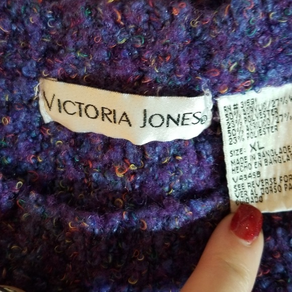 Victoria Jones crew neck sweater - Picture 6 of 8